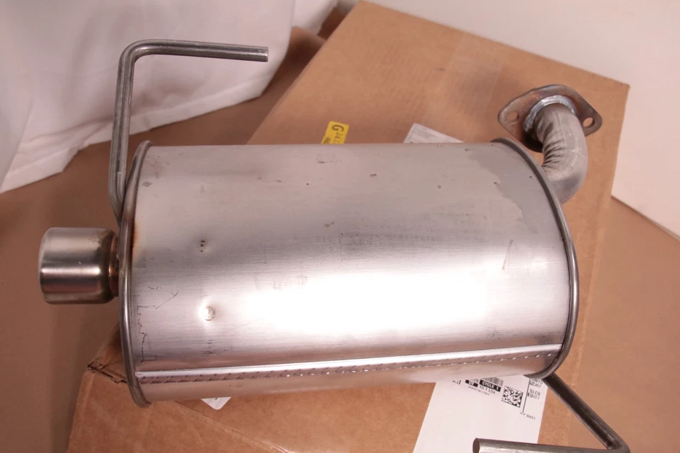 Silenciador Walker Quiet-Flow SS 21745 13-09 para Subaru Forester 11-08 Impreza Foto 3 de 4