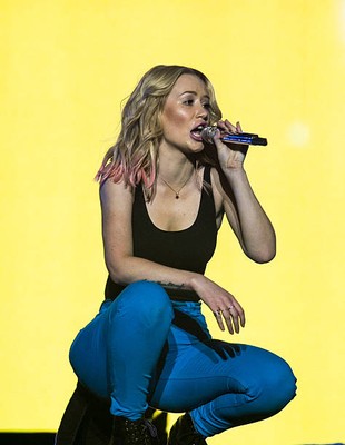 Iggy Azalea performs the Festival D'ete De Quebec on July 12 2015 - Old Photo 40