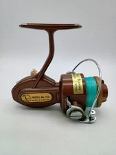 VTG Wright & McGill Eagle Claw Model No. 125 Spinning Fishing Reel