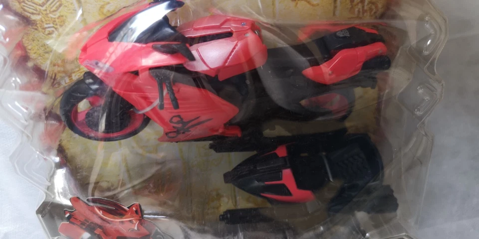 Transformers Revenge of the Fallen Deluxe Class Arcee 25 Years Limited 2009 MISB - Image 2 of 4