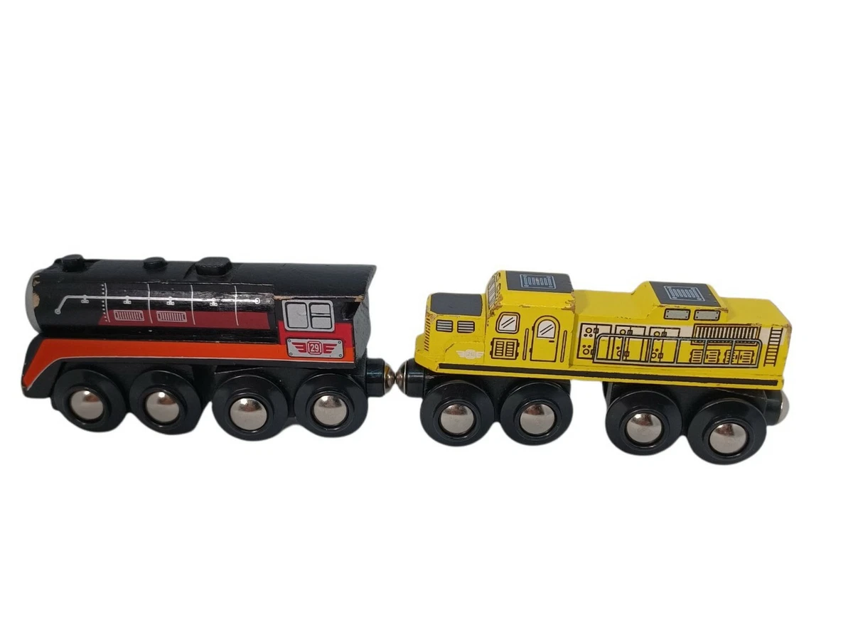 Maxim Enterprises Toy Trains 38551 Lot of 2 Magnetic Thomas and friends
