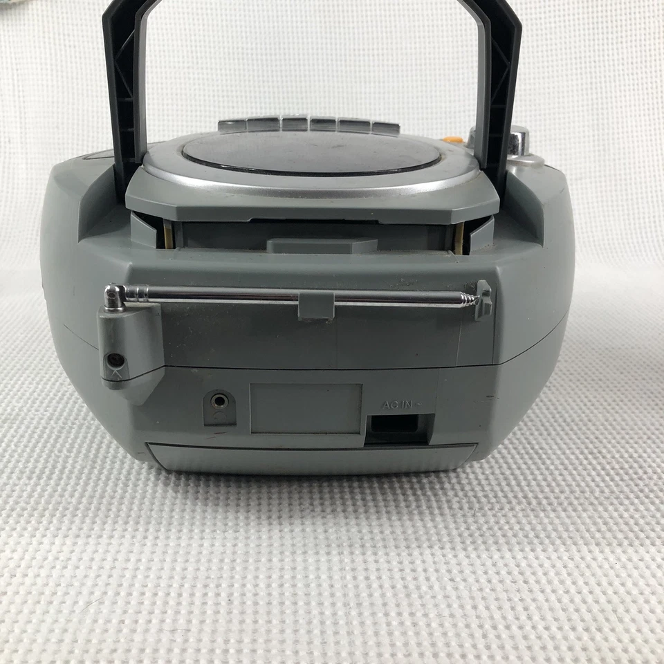 Grabadora de casete estéreo AM/FM portátil GPX reproductor de discos compactos con mango-ENVÍO 24H Foto 3 de 4