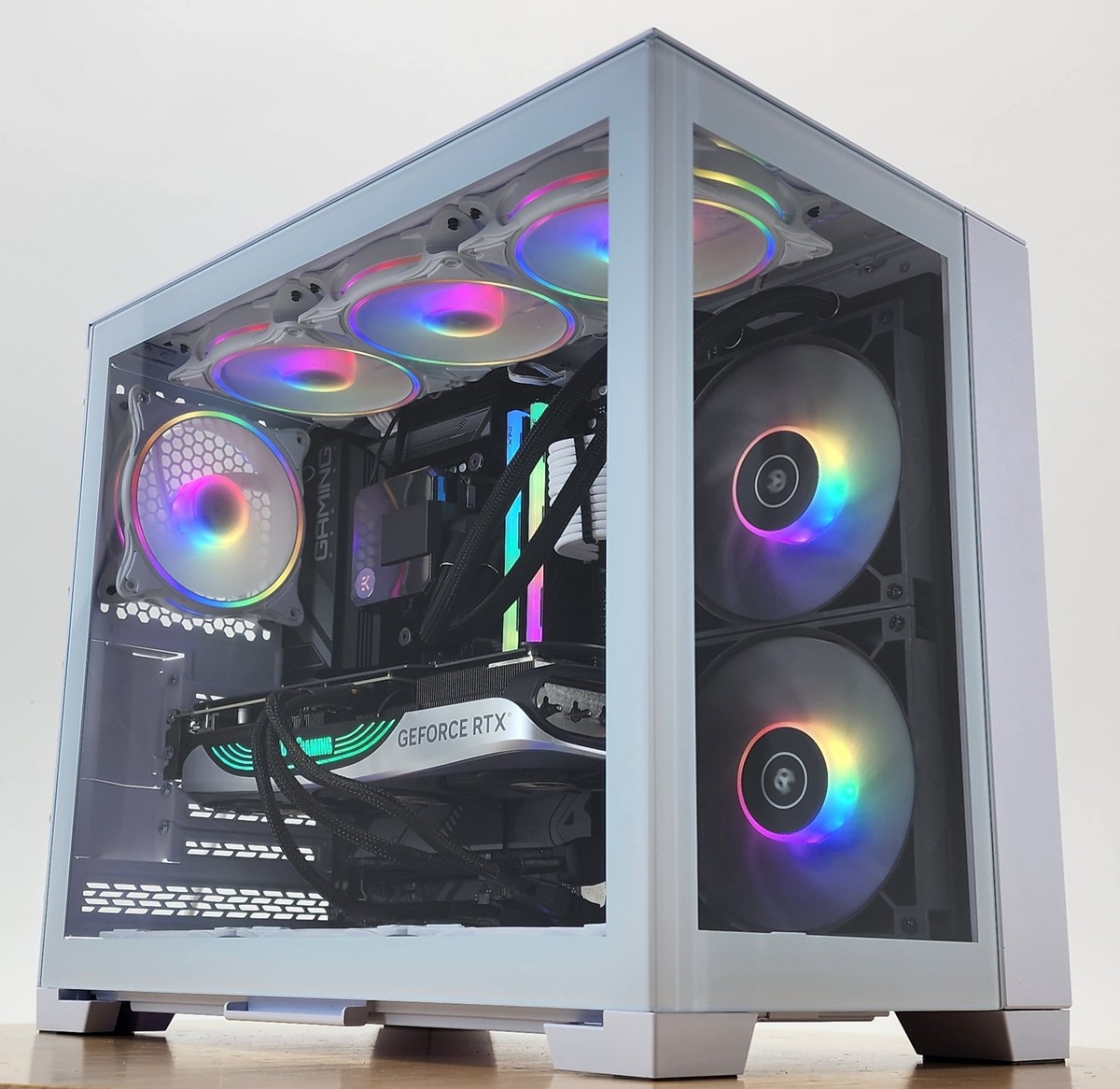 【新品】 ゲーミングPC Ryzen7 9700X RTX4070TI 32GB Gaming PC Ryzen 7 9700X 32GB RAM 2TB SSD RTX 4070 Ti 12GB