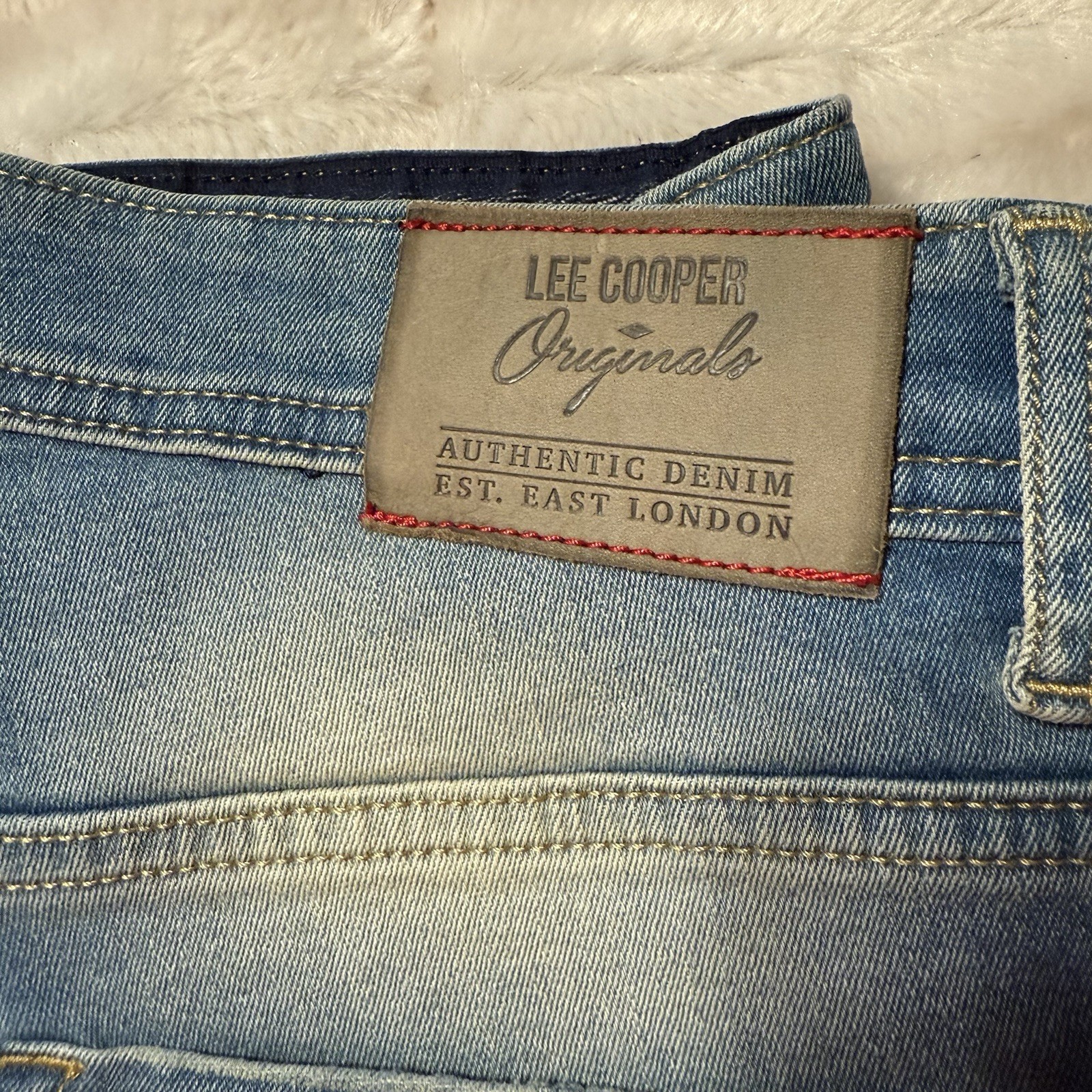 Lee Cooper Men's Original Authentic Denim Low Waist Slim Straight Leg 36 NWT