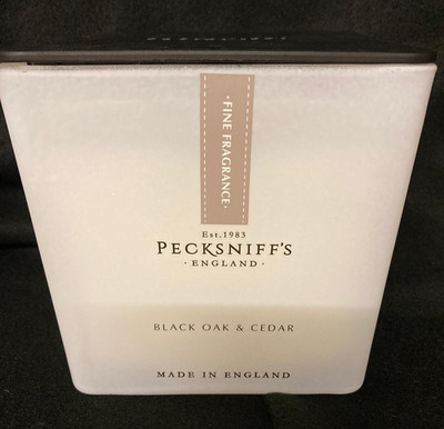PECKSNIFFS ENGLAND EXTRA LARGE MULTI BURN WICK CANDLE BLACK OAK CEDAR UVP 39,99£
