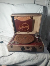 Vintage Hand Cranked Portable Victrola Made By Granola
