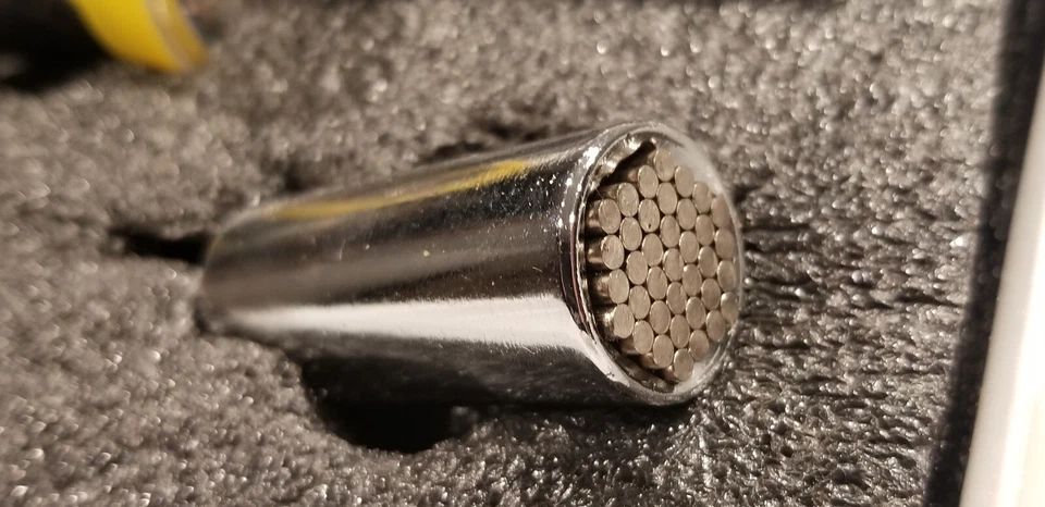 Lighted Screwdriver & Universal Wrench Set - 6 Standard Bits, 8 Precision Bits - Image 3 of 4