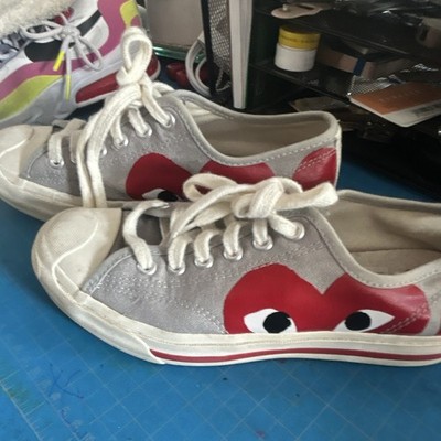 Comme des Garçons PLAY x Converse Chuck Taylor Low Lace-Up Canvas Gray Red Heart