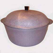 Vintage Hammered 4 Quart Aluminum Dutch Oven Stock Pot "Made In USA"