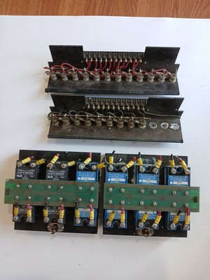 Triacs And Solid State Relays Large Qty
