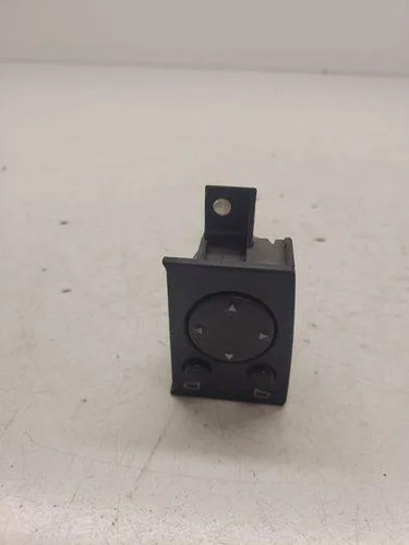 AUDI A6 Avant 4A, C4 Spiegeleinstellschalter 4A0959565 2.50 Diesel 23934576