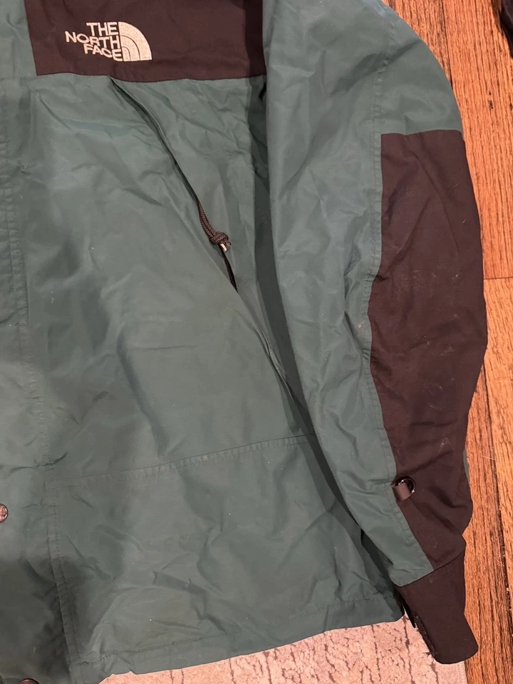 Chaqueta De Colección The North Face Light Verde Mountain Guide Gore-Tex TNF Para Hombre L Foto 3 de 4