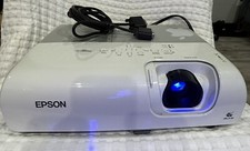 Epson PowerLite S5 EMP-S5 Multimedia 3LCD Projector w/Remote Bag AC Adapter