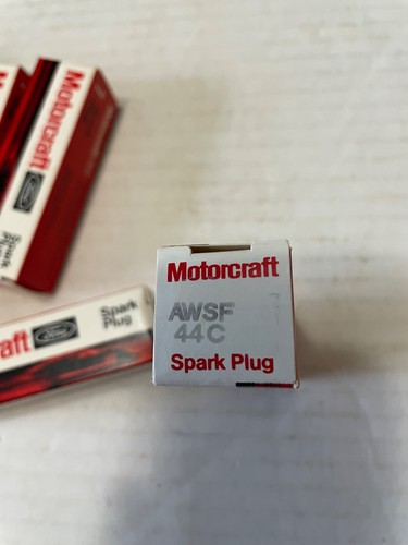 motorcraft awsf44c f4 new 4 spark plugs. NOS MADE IN USA - Picture 4 of 4