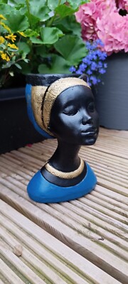 Stein Übertopf Afrikanische Dame Dekor Ornament Beton Handarbeit