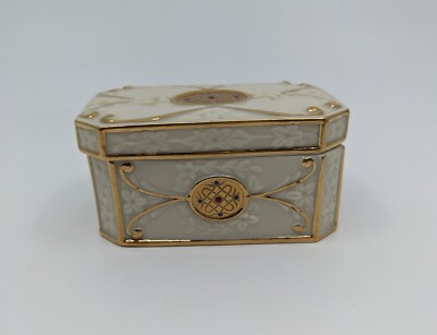 Lenox China Treasures Heirloom Collection Rectangular