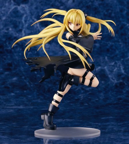 To Love Ru Konjiki no Yami Golden Darkness 1/8 Figure Good Smile