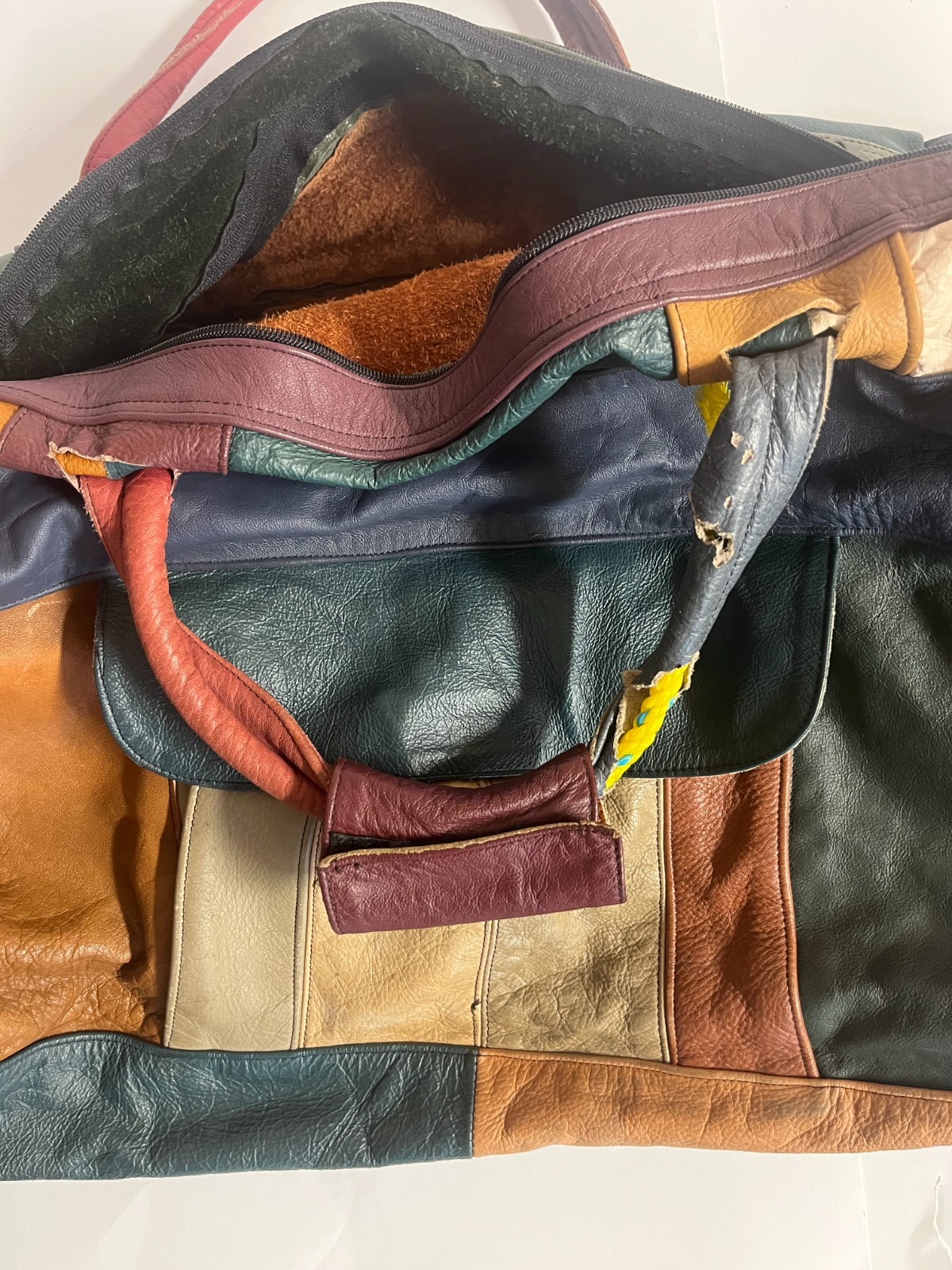 Vintage LEATHER PATCHWORK Large Shoulder Crossbod… - image 4