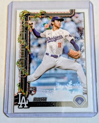 Roki Sasaki HIDDEN ELF HE-21 2025 Topps Holiday Dodgers + Sasaki Glitter Card