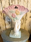 Vintage Hull USA 126-8 1/2 Hand Fan Vase pink Floral