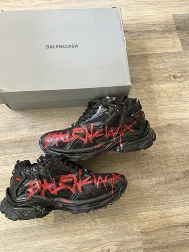 Balenciaga Graffiti