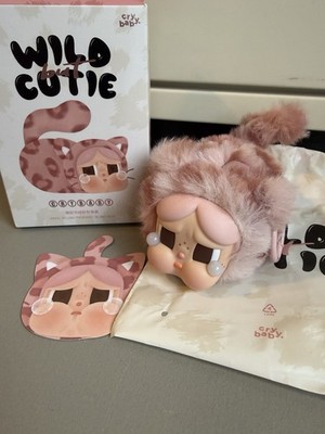 Original POP MART Cry Baby -  Wild but Cutie - Plush Pendant   Pink Cutie Neu