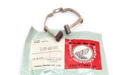 HONDA SPAZZOLE MOTORINO AVVIAMENTO CN250-VF1100C-CH250-FT500       31201-KK6-008