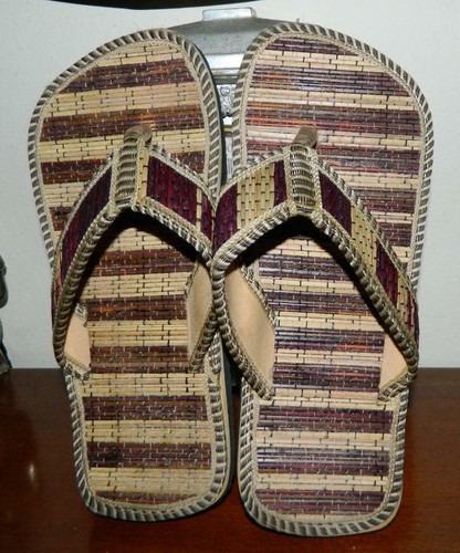 VINTAGE Hand Crafted Native Seagrass Flip Flops Size 8.5 - Picture 3 of 4