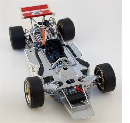 Ferrari 1/18 Miniature De Collection - Voiture De Course Le Mans / Indy - Caisse Precision