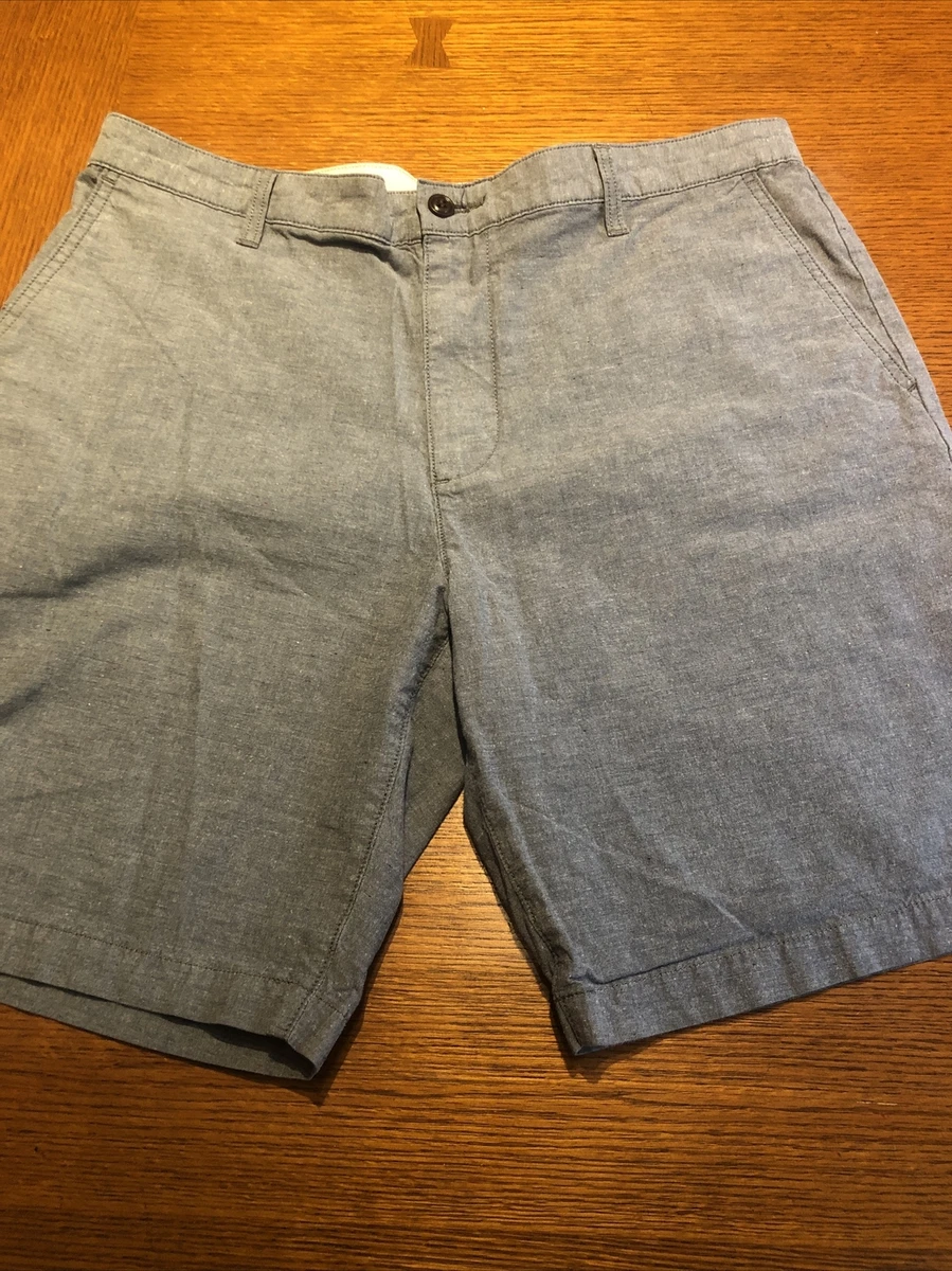 dockers shorts with smartphone pocket
