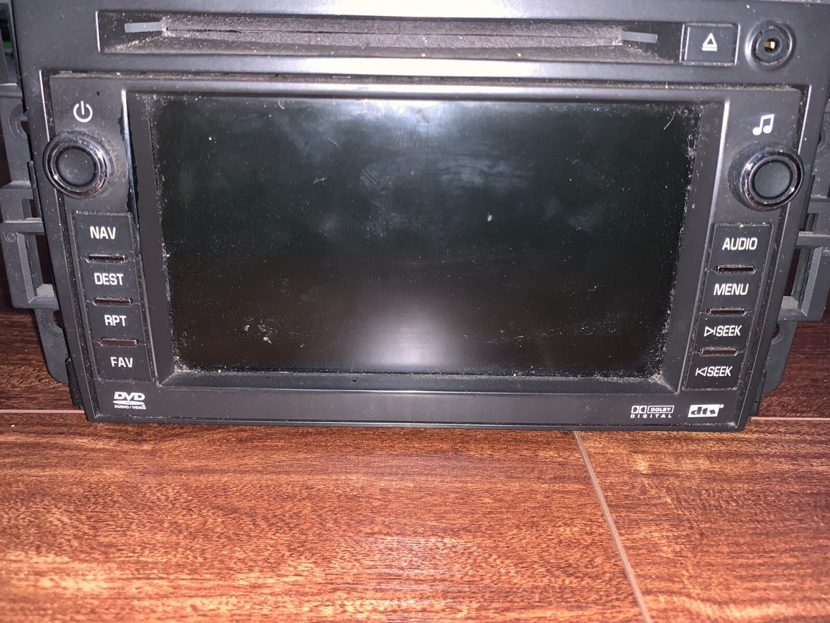 Denso DW468100-6030 GM 25846421 DVD Navi Radio Yukon Suburban