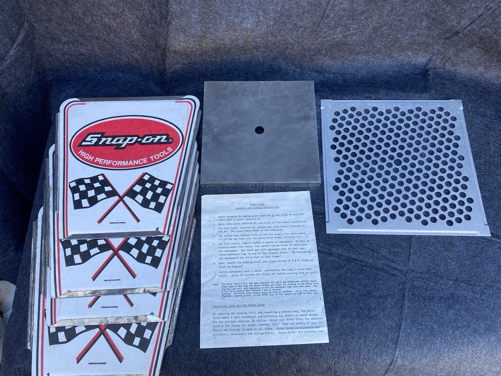 Rare Vintage Hotzy Totzy Portable Grill Snap- On