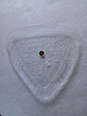 Glasschale dreieckige Form