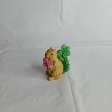 Enesco Home Grown Peanut Squirrel Holding Flowers Figurine Anthropomorphic 3”