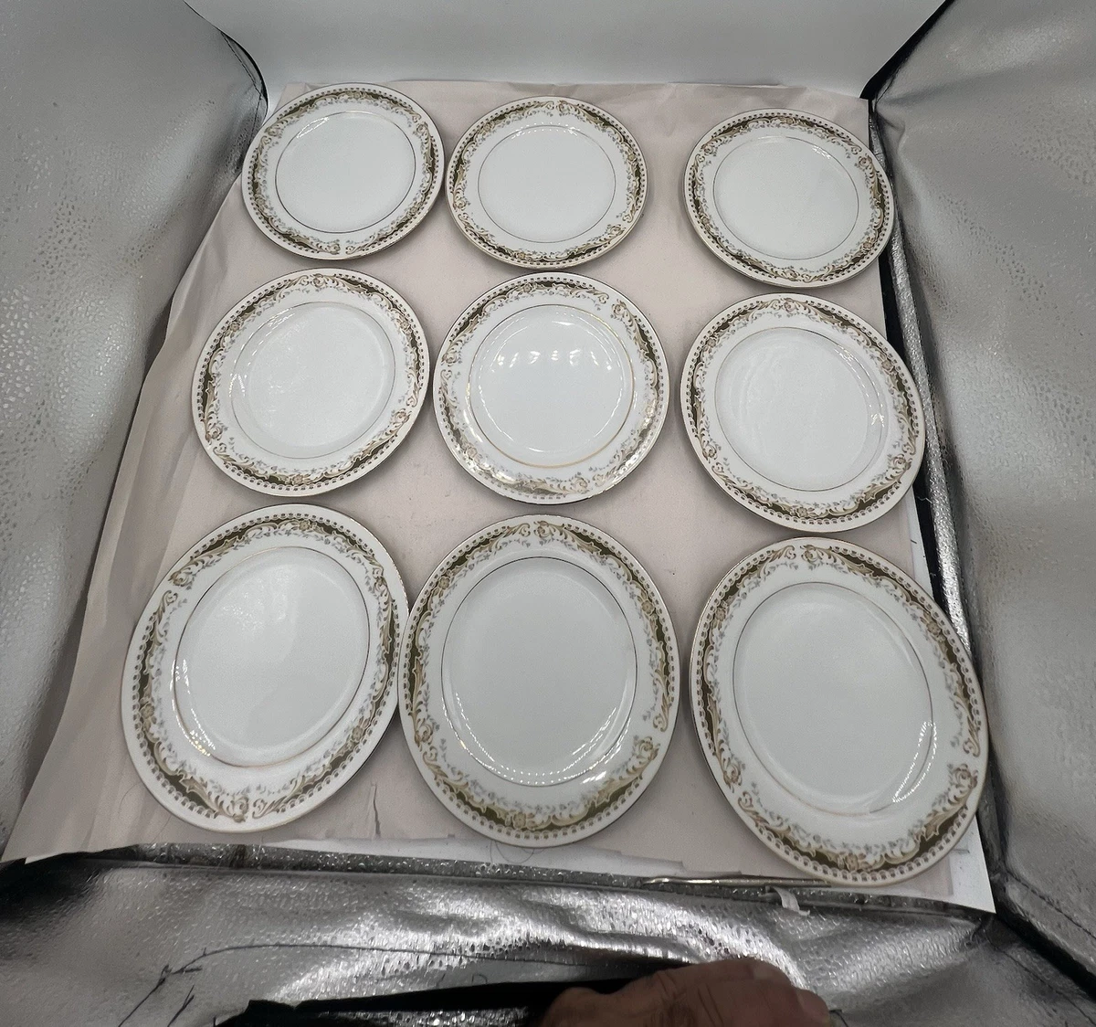 Signature Collection Queen Anne In Fine China Of Japan China for