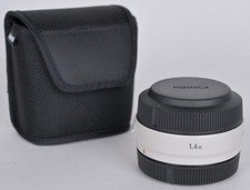 Mint with Case Canon RF 1.4X Extender Tele Converter Teleconverter and Warranty