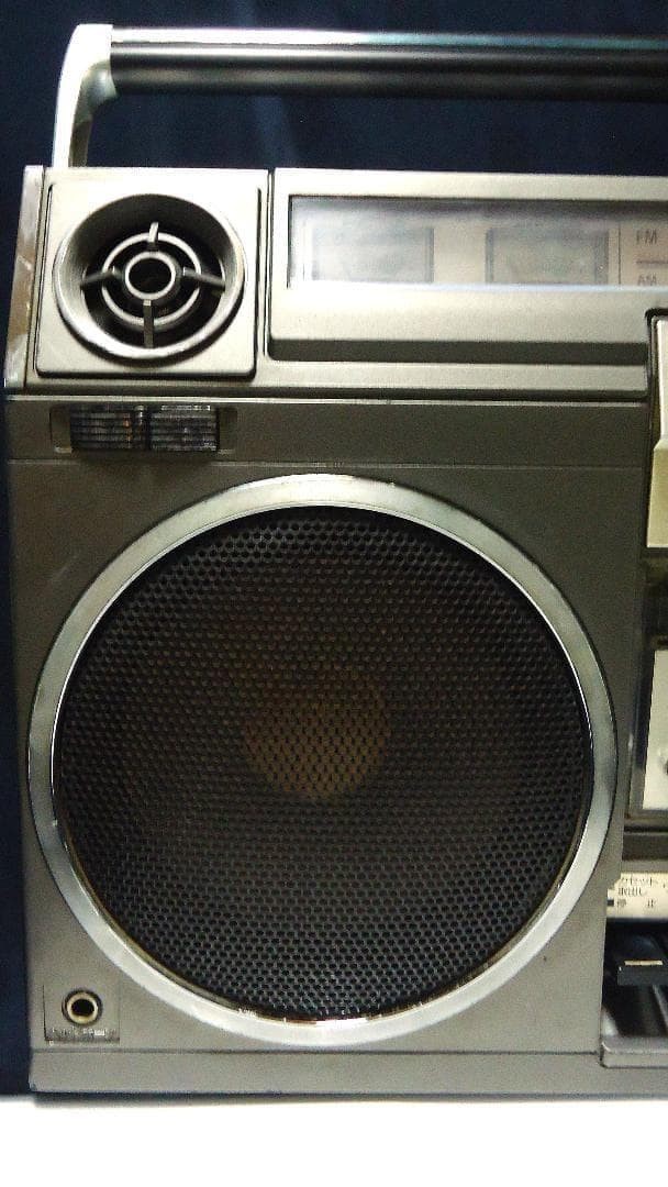 Toshiba RT-8900S Boombox Radio Cassette BOMBEAT FM AM Japan