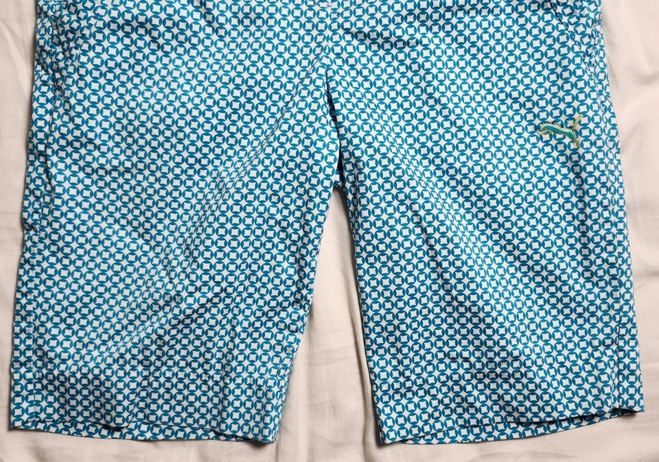 Bermudas cortas de golf Puma Sport Lifestyle azul blanco geométricas talla 2 Foto 3 de 4