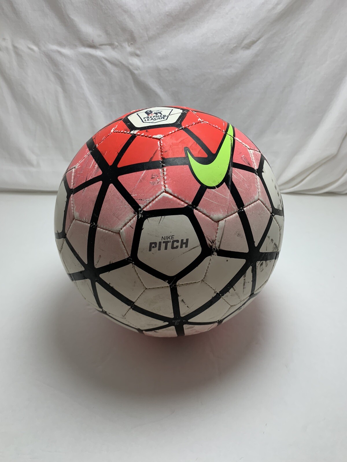 barclays premier league ball