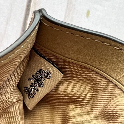 Cartera plegable delgada COACH para mujer - Imagen 54 de 56