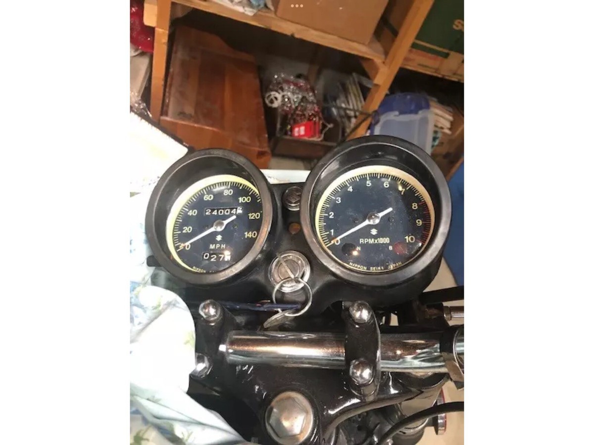 SUZUKIGT380メーター s-l1200.jpg