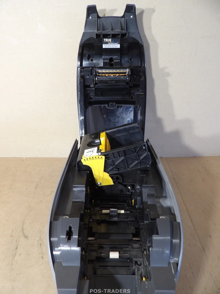 Zebra ZXP Series 3 Card Printer Z32-000C0200EM00 - 20182 CARDS / RIBBON ERROR - Bild 3 von 4