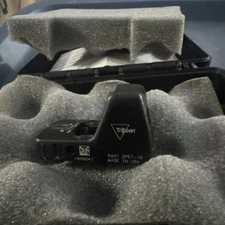 Trijicon RMR Type 2- 3.25 MOA LED Red Dot Sight - Model 700600- used w/Box
