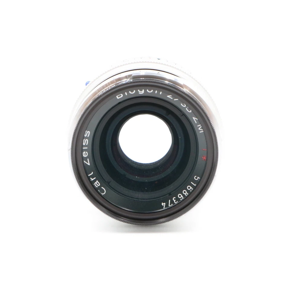 [Top Mint] Carl Zeiss C Biogon T* 35mm f/2 ZM Silver for Leica M Lens - Image 3 of 4