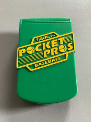 Vintage 1990 Tiger Electronics Pocket Pros Baseball Travel Game - Ships Free
