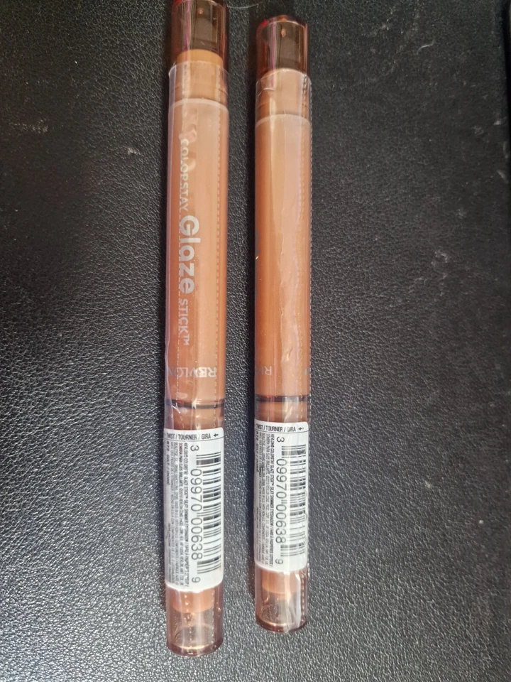 2x REVLON ColorStay Glaze Stick Long Lasting Matte Eye Shadow 1.4g 872 GILT - Image 4 of 4