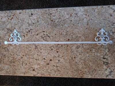 Iron Bathroom Towel Bar, Metal Custom 32'' rod, Bath Handmade Shabby White Chic