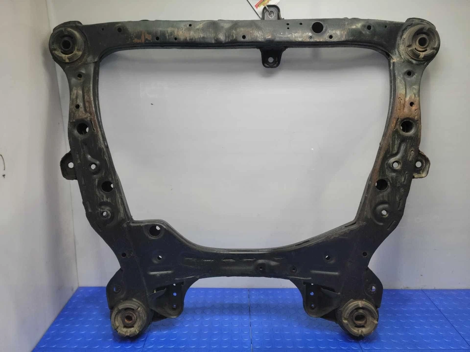 Subchasis delantero travesaño Toyota Camry Avalon Solara genuino OEM 5110006050 Foto 2 de 4