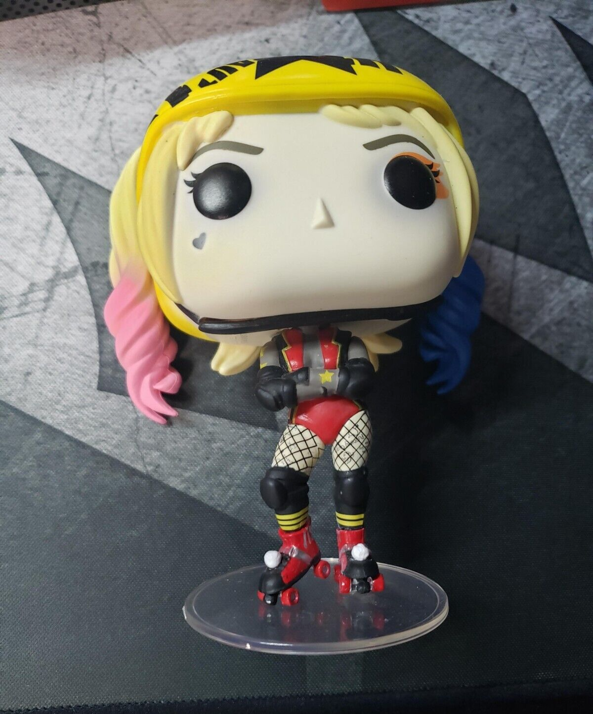 Harley Quinn Roller Derby Vinyl Figure 