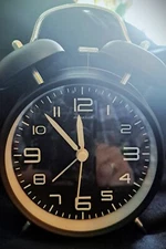 Peakeep Desk Alarm Clock New IOB